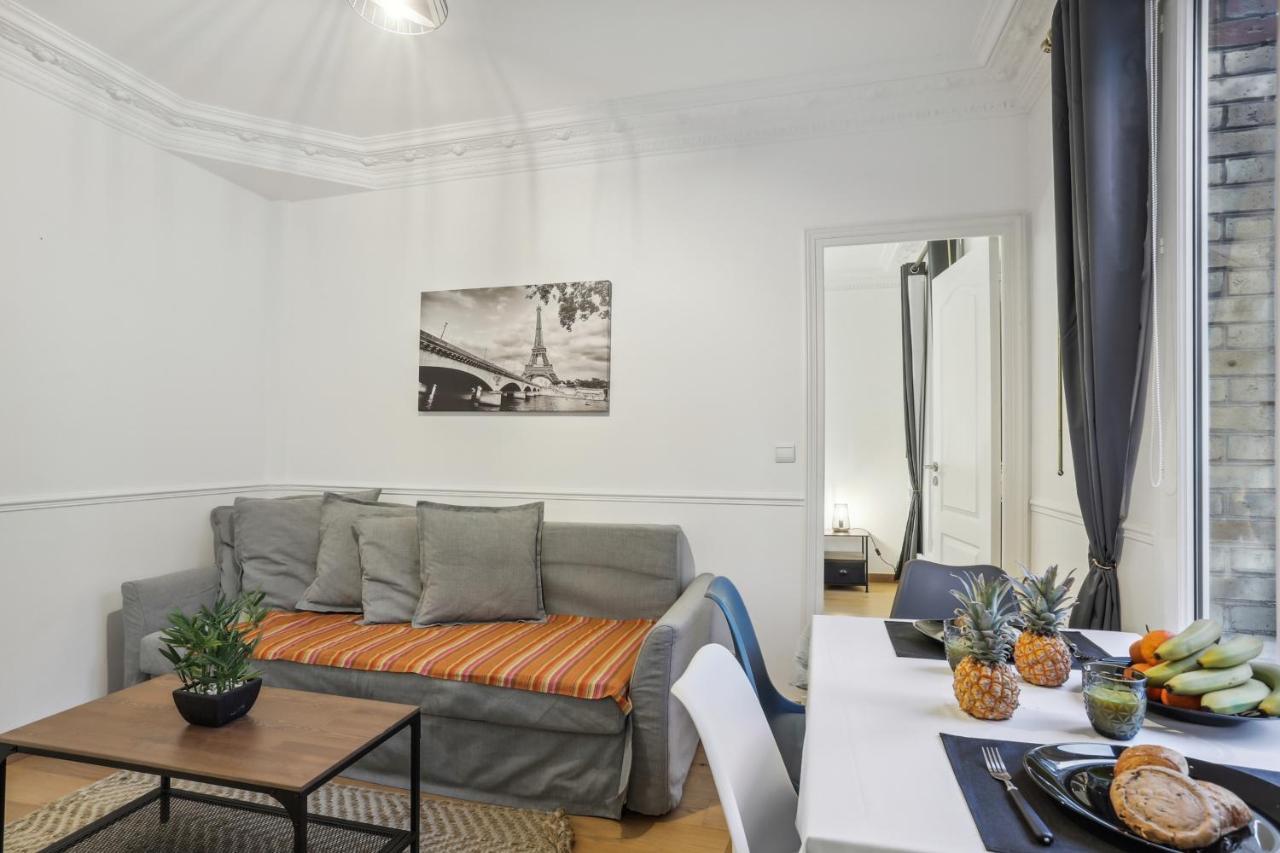 Bed and Breakfast Superbe 2 Pieces Au Coeur Du Xvieme Paris Exterior foto